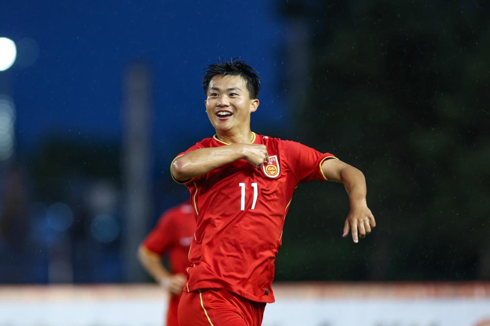 NBA周最佳球员：穆雷生涯首次当选，布朗带队4战全胜入围